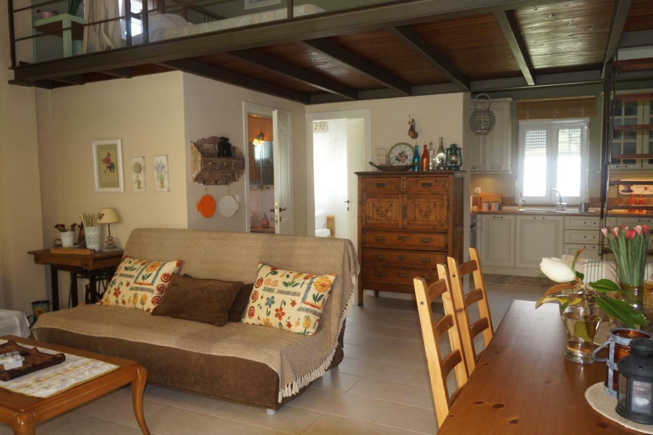 Apartament Plane Tree House Nea Nea Makri Zewnętrze zdjęcie
